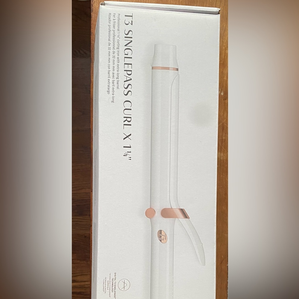 T3 Curling Iron with White and Rose Gold Accents